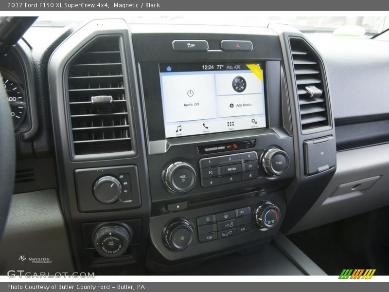 Magnetic / Black 2017 Ford F150 XL SuperCrew 4x4