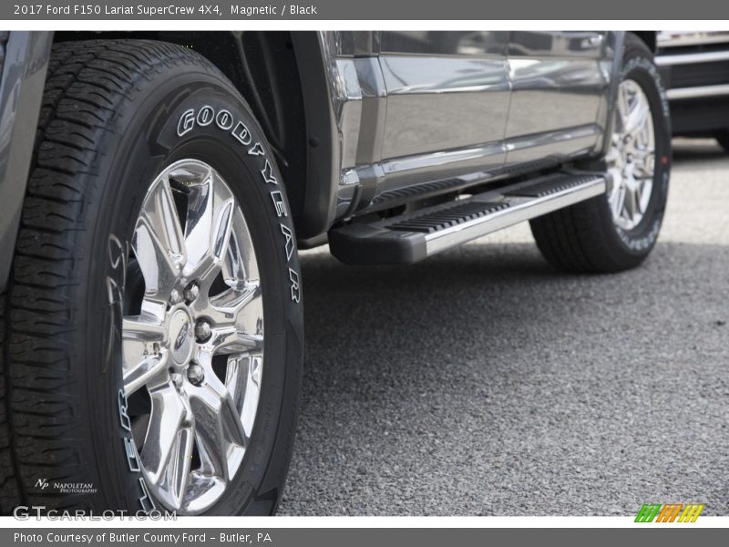 Magnetic / Black 2017 Ford F150 Lariat SuperCrew 4X4