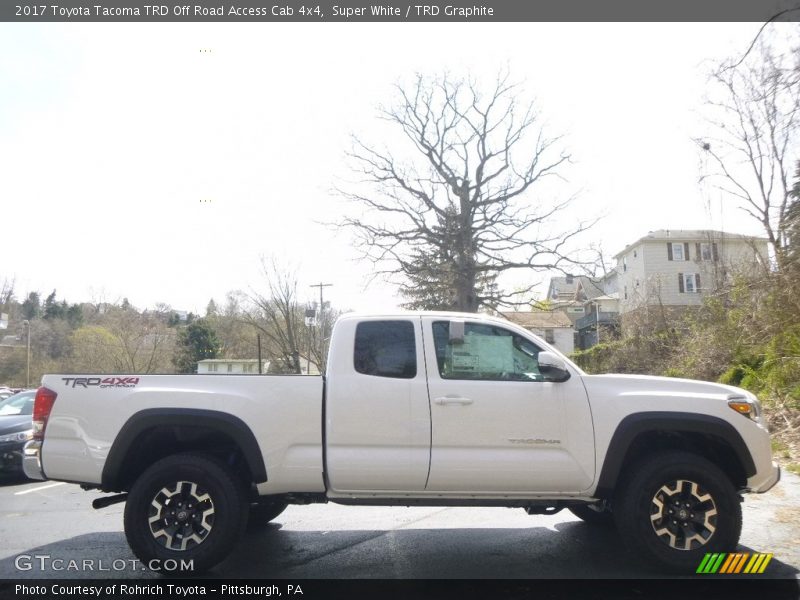 Super White / TRD Graphite 2017 Toyota Tacoma TRD Off Road Access Cab 4x4