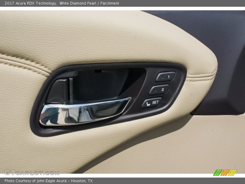 White Diamond Pearl / Parchment 2017 Acura RDX Technology