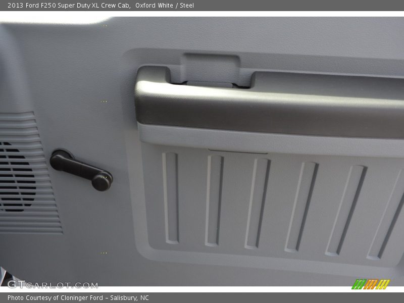 Oxford White / Steel 2013 Ford F250 Super Duty XL Crew Cab