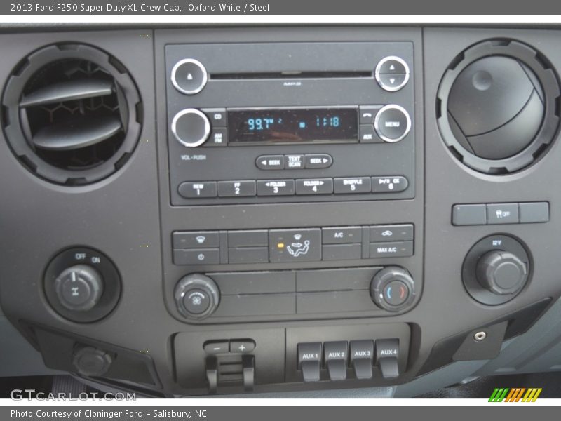 Oxford White / Steel 2013 Ford F250 Super Duty XL Crew Cab