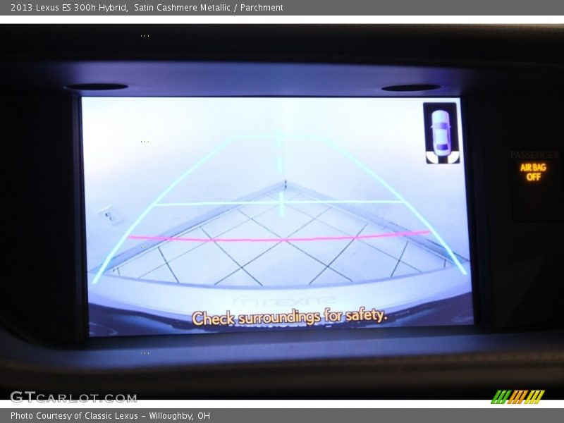 Satin Cashmere Metallic / Parchment 2013 Lexus ES 300h Hybrid