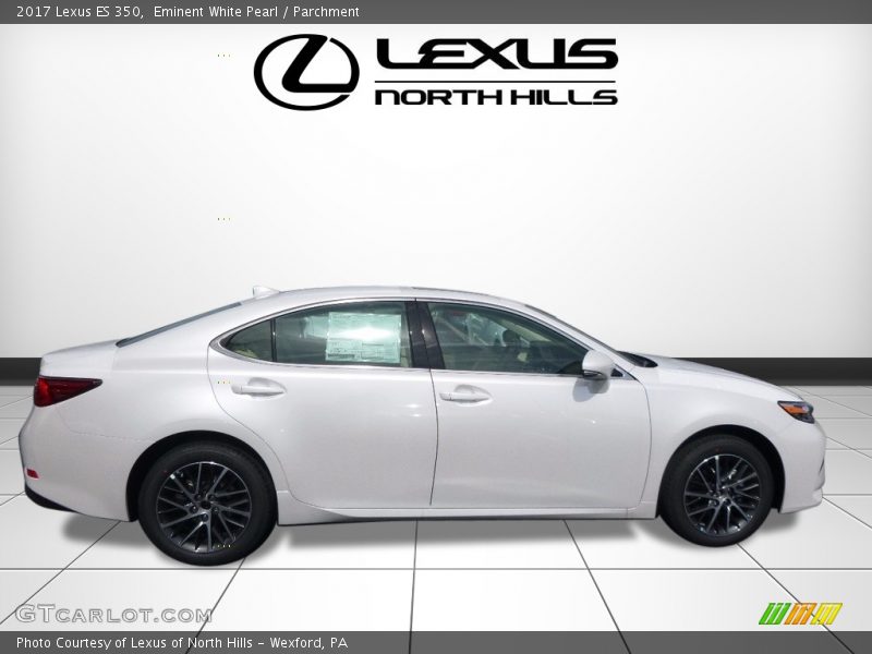 Eminent White Pearl / Parchment 2017 Lexus ES 350