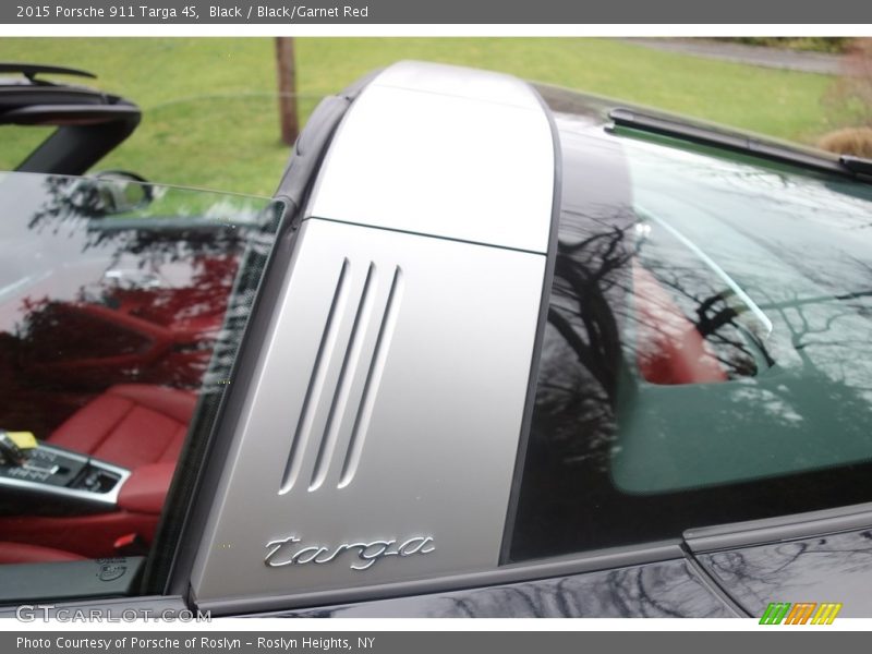  2015 911 Targa 4S Logo