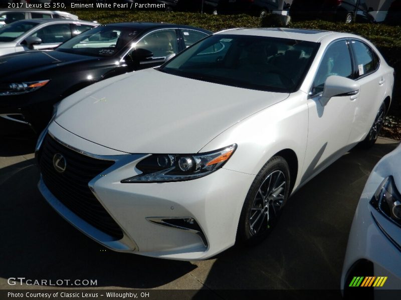 Eminent White Pearl / Parchment 2017 Lexus ES 350