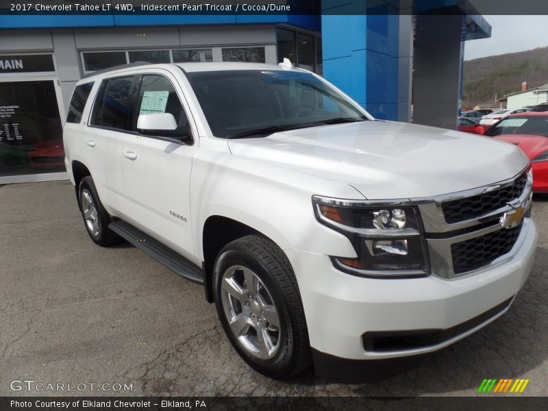 Iridescent Pearl Tricoat / Cocoa/Dune 2017 Chevrolet Tahoe LT 4WD