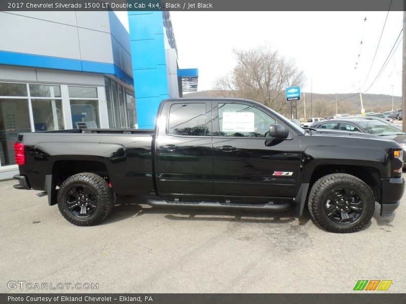 Black / Jet Black 2017 Chevrolet Silverado 1500 LT Double Cab 4x4