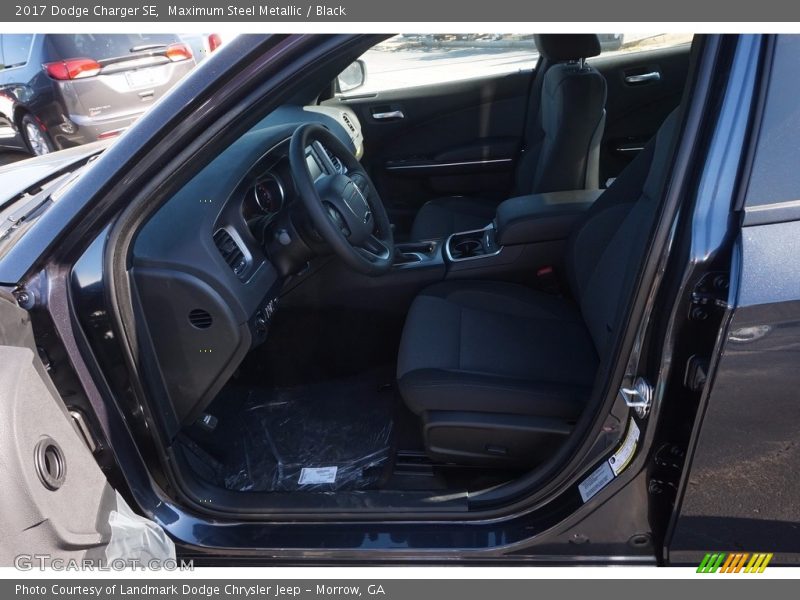 Maximum Steel Metallic / Black 2017 Dodge Charger SE