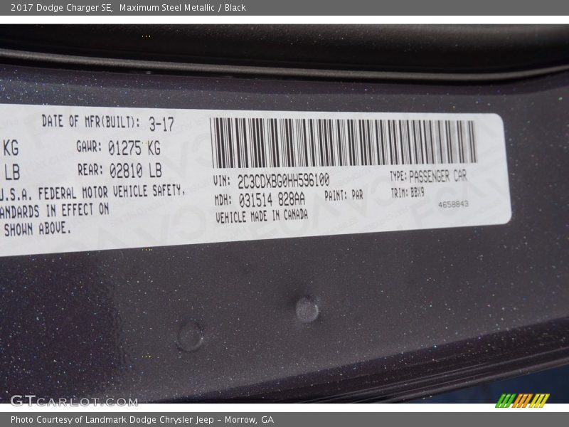 Maximum Steel Metallic / Black 2017 Dodge Charger SE