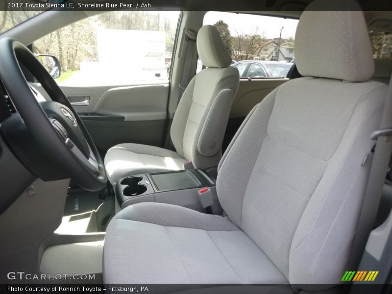 Shoreline Blue Pearl / Ash 2017 Toyota Sienna LE