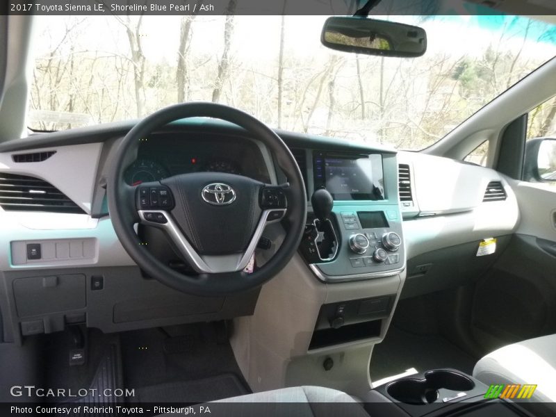 Shoreline Blue Pearl / Ash 2017 Toyota Sienna LE
