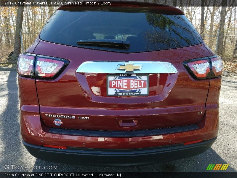 Siren Red Tintcoat / Ebony 2017 Chevrolet Traverse LT AWD