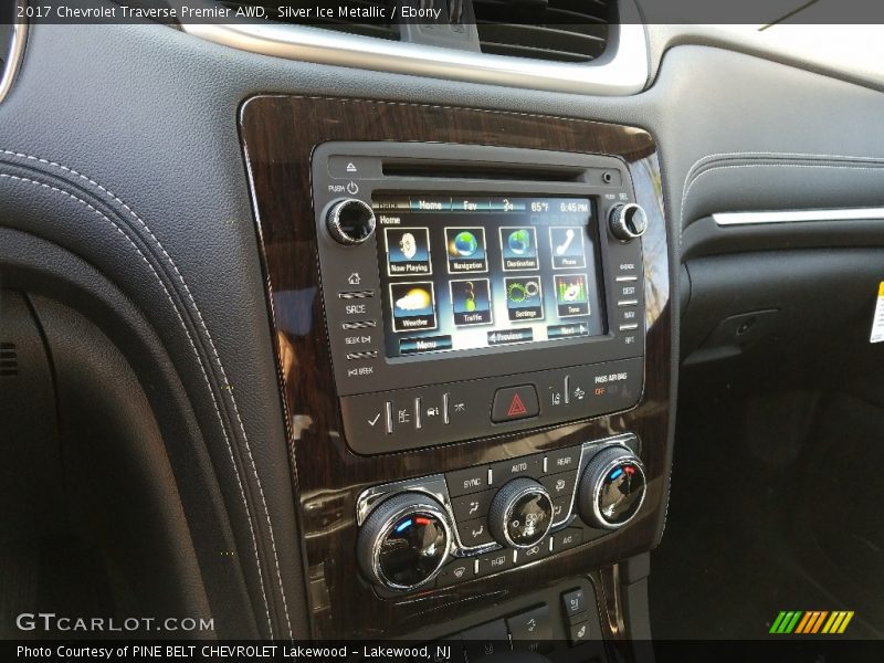 Silver Ice Metallic / Ebony 2017 Chevrolet Traverse Premier AWD