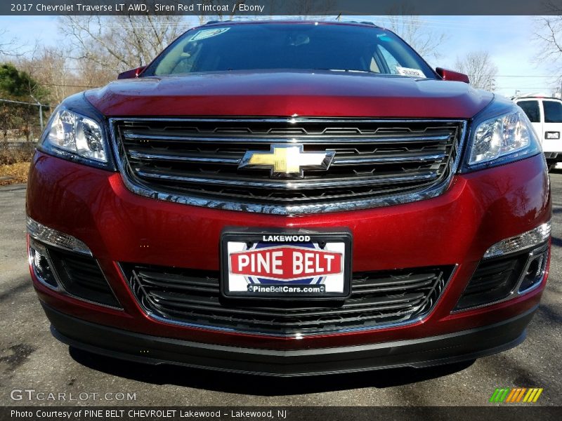 Siren Red Tintcoat / Ebony 2017 Chevrolet Traverse LT AWD