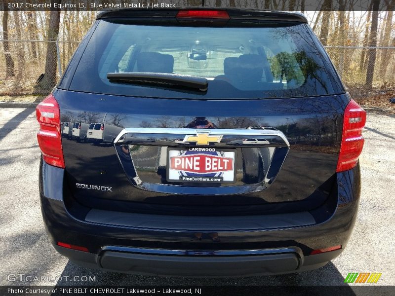 Blue Velvet Metallic / Jet Black 2017 Chevrolet Equinox LS