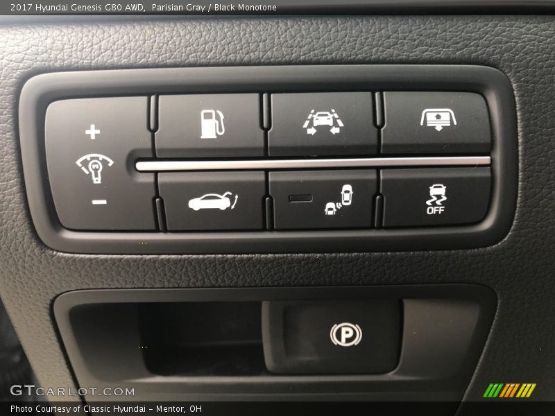 Controls of 2017 Genesis G80 AWD