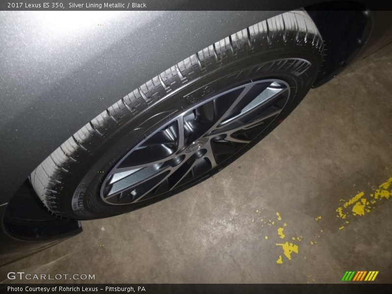 Silver Lining Metallic / Black 2017 Lexus ES 350
