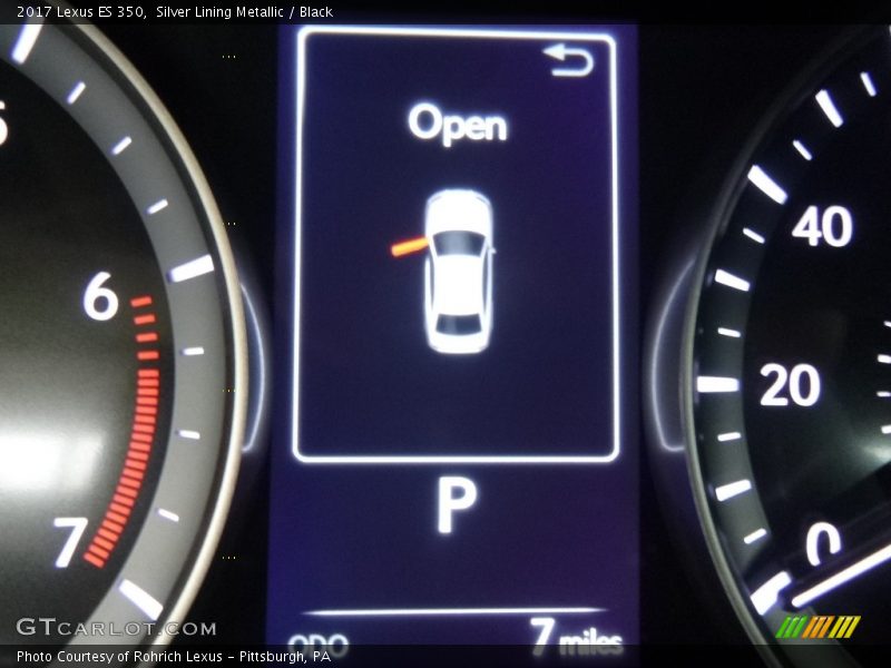 Silver Lining Metallic / Black 2017 Lexus ES 350