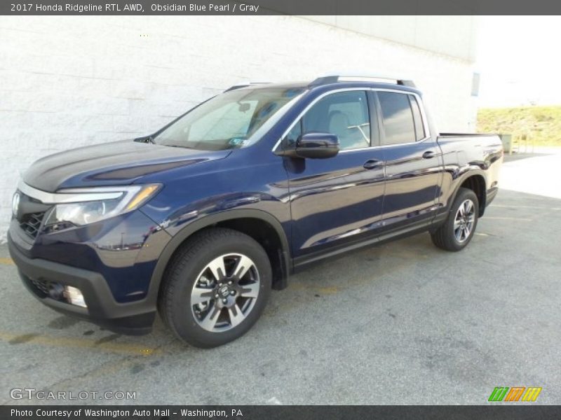 Front 3/4 View of 2017 Ridgeline RTL AWD