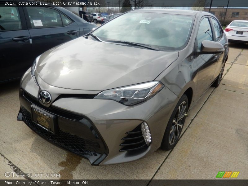 Falcon Gray Metallic / Black 2017 Toyota Corolla SE