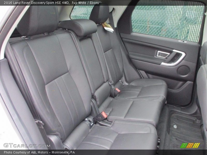 Fuji White / Ebony 2016 Land Rover Discovery Sport HSE 4WD