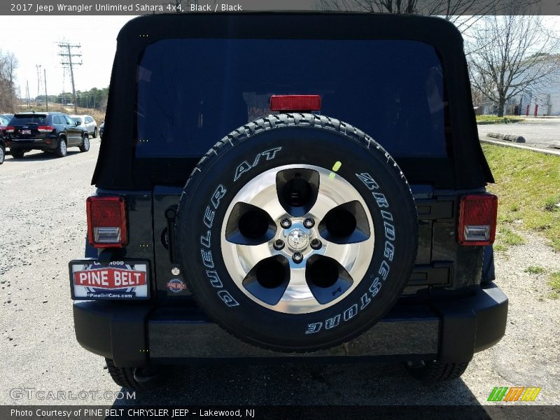 Black / Black 2017 Jeep Wrangler Unlimited Sahara 4x4