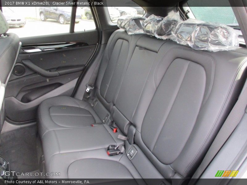 Glacier Silver Metallic / Black 2017 BMW X1 xDrive28i