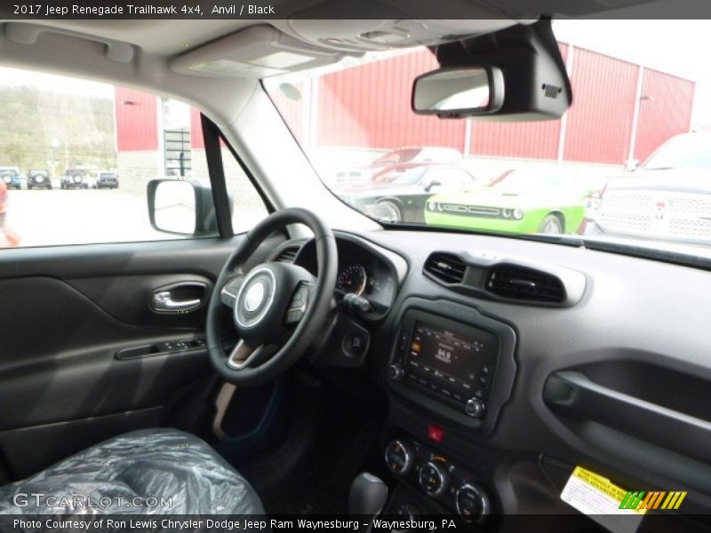 Anvil / Black 2017 Jeep Renegade Trailhawk 4x4