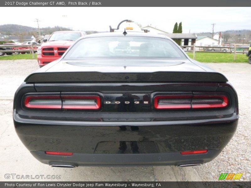 Pitch Black / Black 2017 Dodge Challenger GT AWD