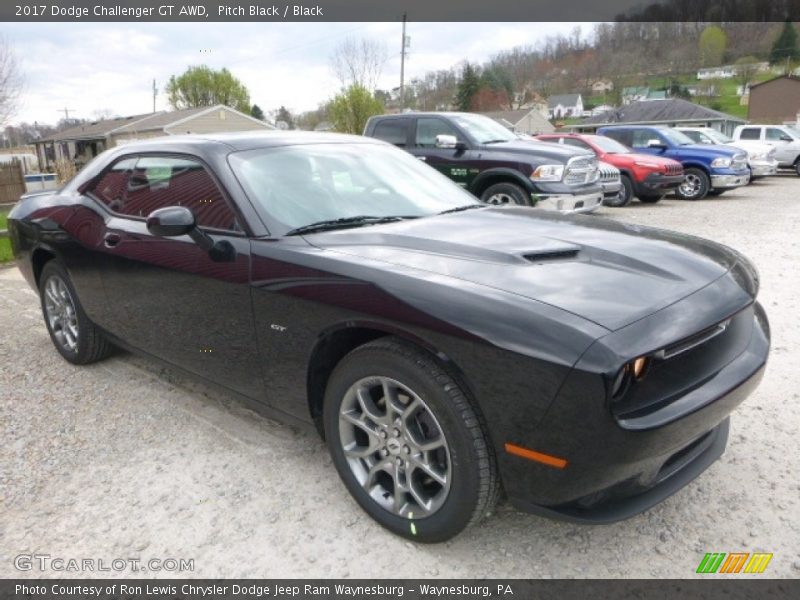 Pitch Black / Black 2017 Dodge Challenger GT AWD