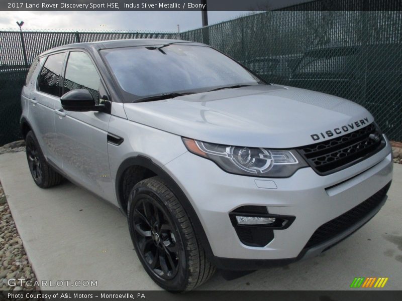 Indus Silver Metallic / Ebony 2017 Land Rover Discovery Sport HSE