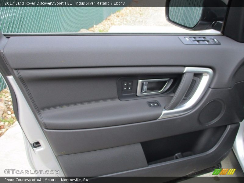 Indus Silver Metallic / Ebony 2017 Land Rover Discovery Sport HSE
