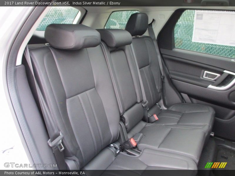 Indus Silver Metallic / Ebony 2017 Land Rover Discovery Sport HSE