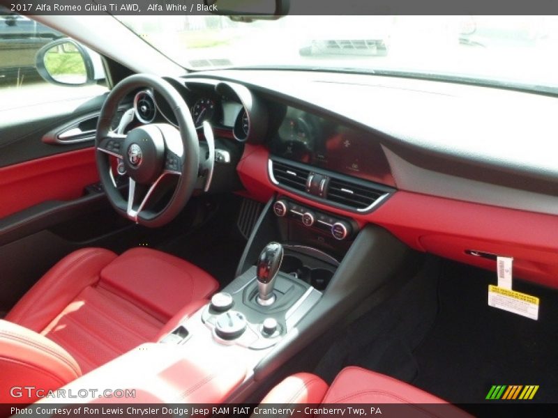 Alfa White / Black 2017 Alfa Romeo Giulia Ti AWD