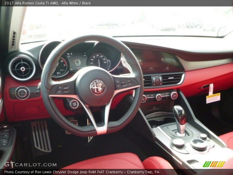 Alfa White / Black 2017 Alfa Romeo Giulia Ti AWD
