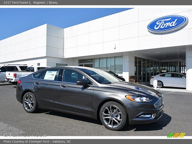 Magnetic / Ebony 2017 Ford Fusion S