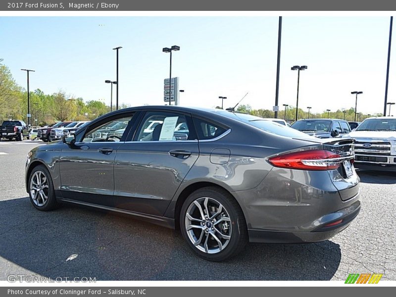 Magnetic / Ebony 2017 Ford Fusion S