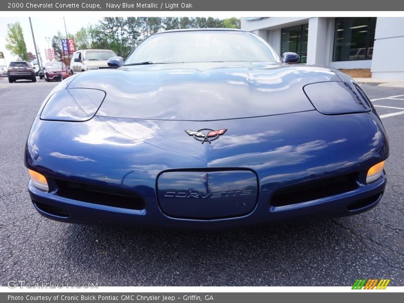 Navy Blue Metallic / Light Oak 2000 Chevrolet Corvette Coupe