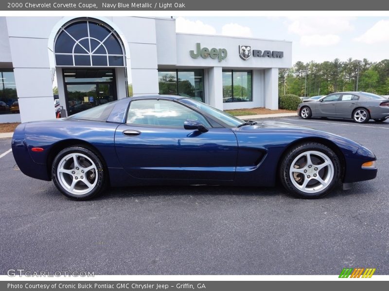 Navy Blue Metallic / Light Oak 2000 Chevrolet Corvette Coupe