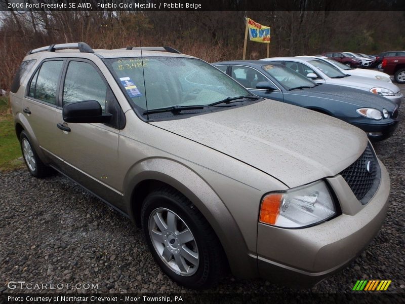 Pueblo Gold Metallic / Pebble Beige 2006 Ford Freestyle SE AWD