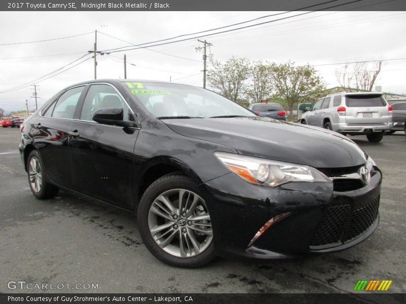 Midnight Black Metallic / Black 2017 Toyota Camry SE