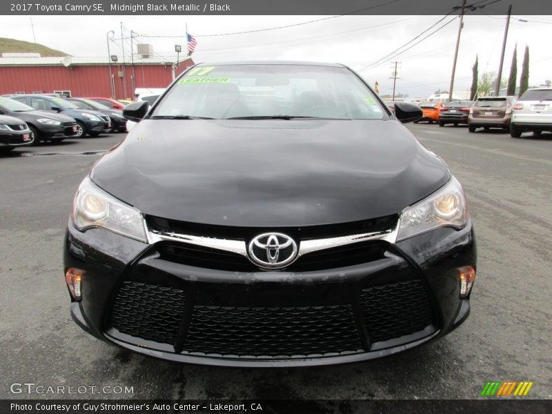 Midnight Black Metallic / Black 2017 Toyota Camry SE