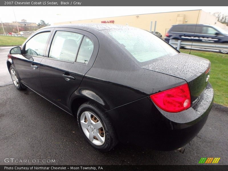 Black / Gray 2007 Chevrolet Cobalt LS Sedan