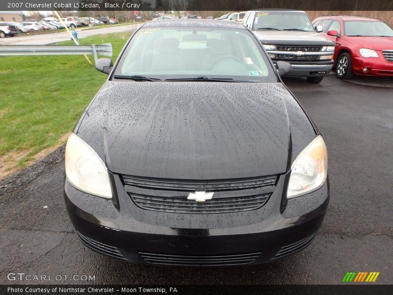 Black / Gray 2007 Chevrolet Cobalt LS Sedan