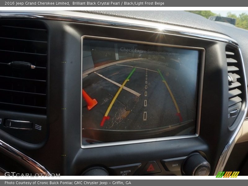 Brilliant Black Crystal Pearl / Black/Light Frost Beige 2016 Jeep Grand Cherokee Limited