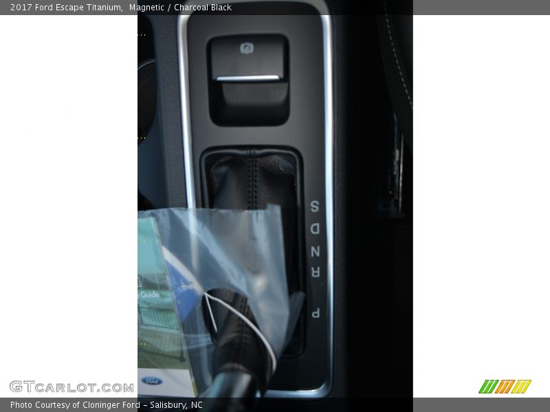 Magnetic / Charcoal Black 2017 Ford Escape Titanium