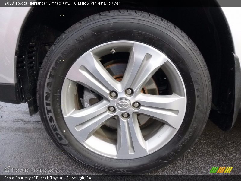 Classic Silver Metallic / Ash 2013 Toyota Highlander Limited 4WD
