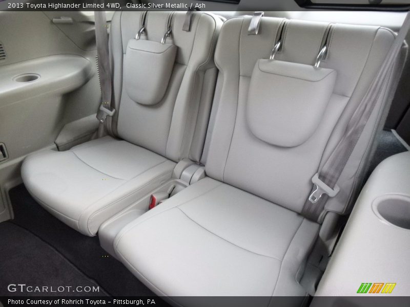 Classic Silver Metallic / Ash 2013 Toyota Highlander Limited 4WD