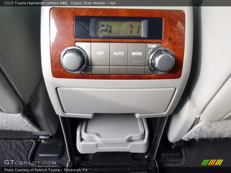 Classic Silver Metallic / Ash 2013 Toyota Highlander Limited 4WD